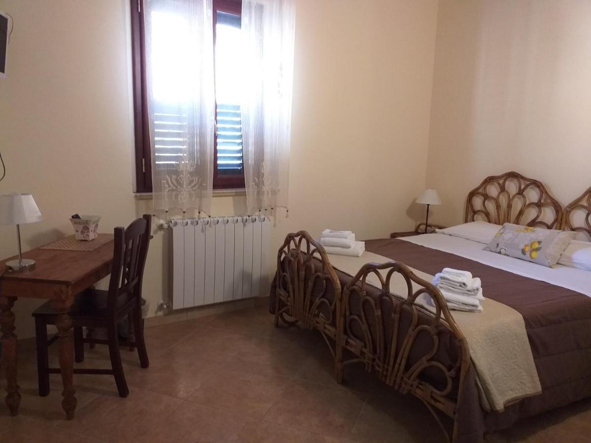 B&B Batara - "La Terrazza Del Centro" Агрідженто Екстер'єр фото