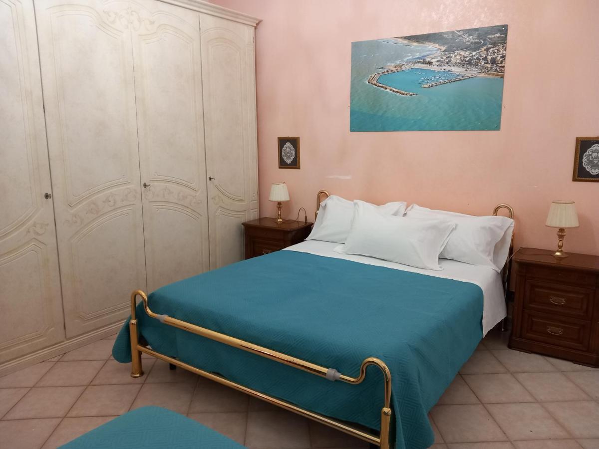 B&B Batara - "La Terrazza Del Centro" Агрідженто Екстер'єр фото