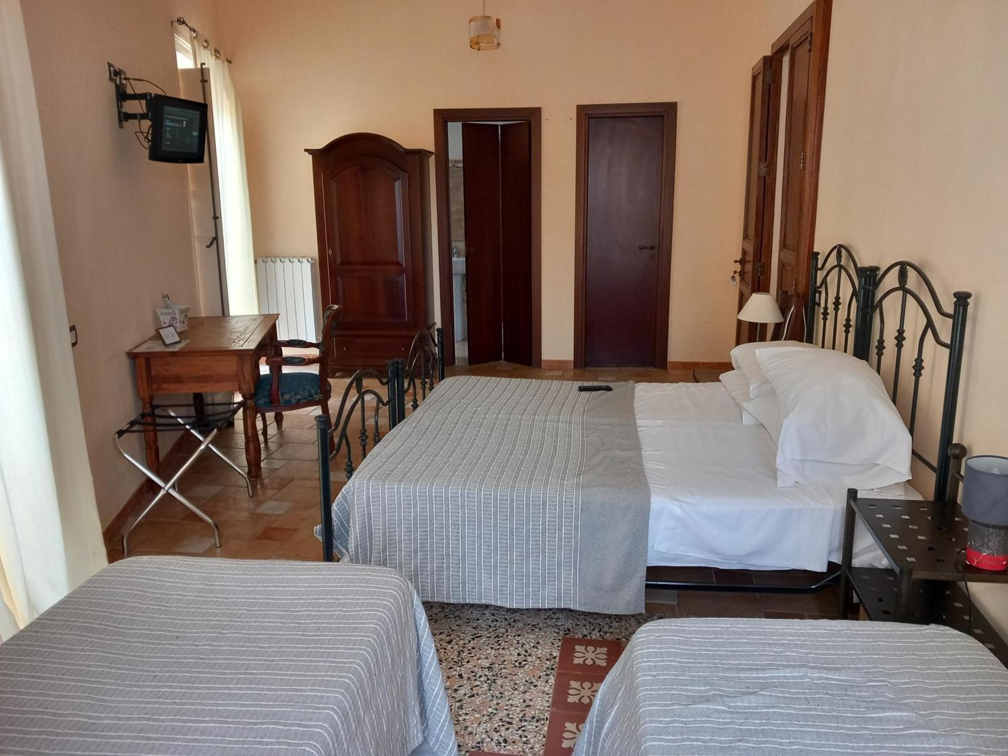 B&B Batara - "La Terrazza Del Centro" Агрідженто Екстер'єр фото