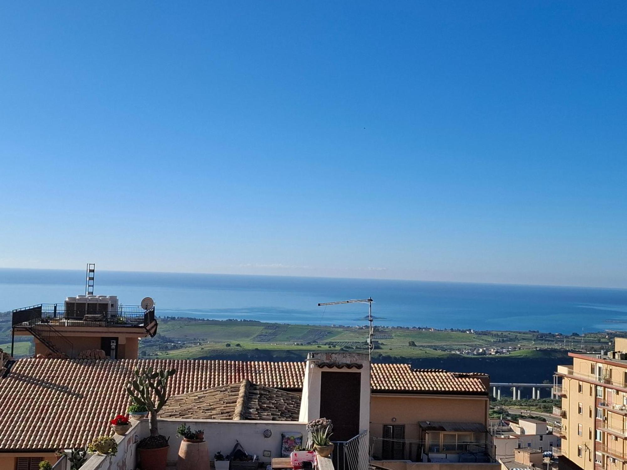 B&B Batara - "La Terrazza Del Centro" Агрідженто Екстер'єр фото