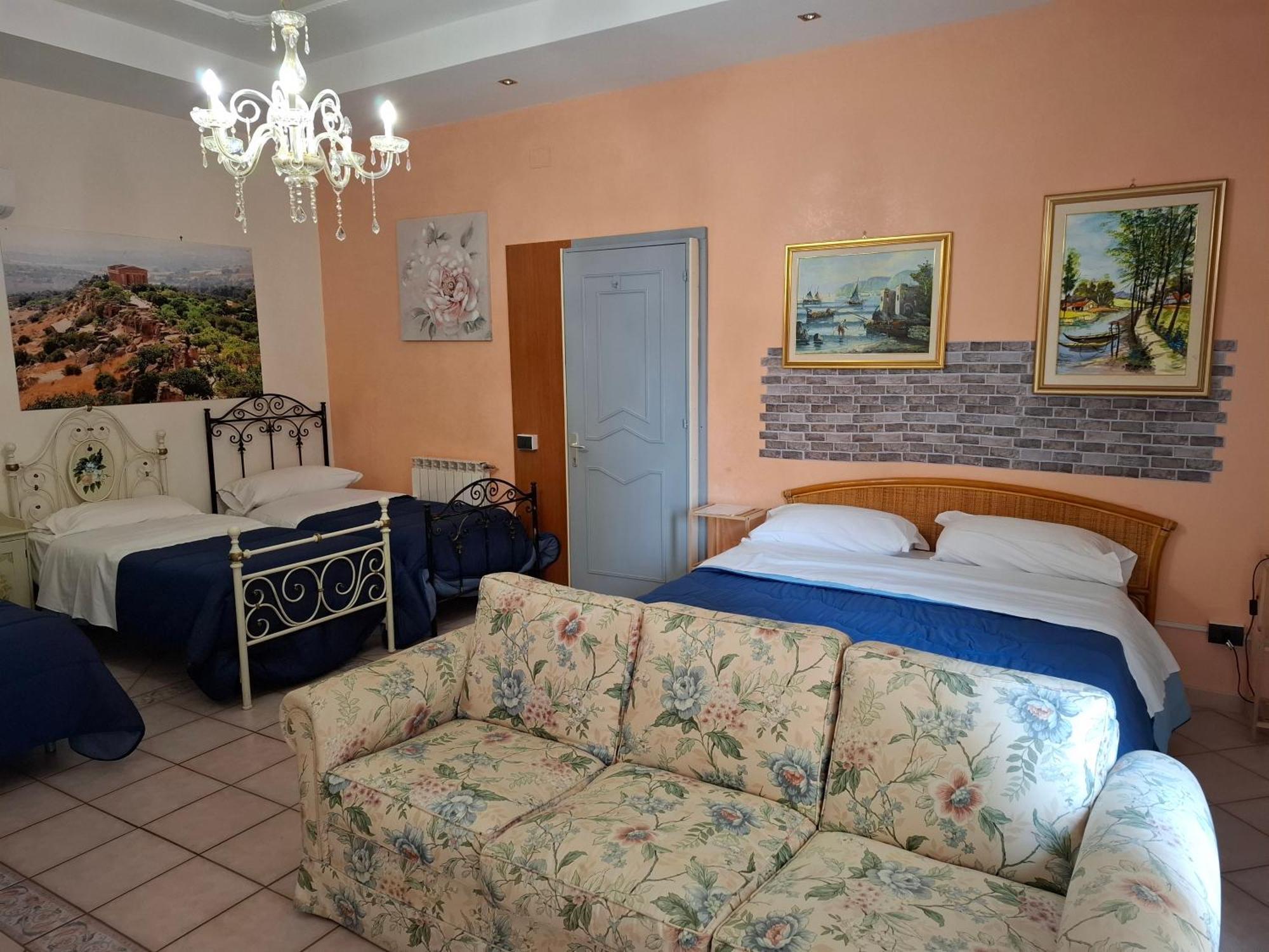 B&B Batara - "La Terrazza Del Centro" Агрідженто Екстер'єр фото