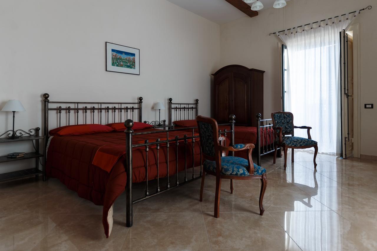 B&B Batara - "La Terrazza Del Centro" Агрідженто Екстер'єр фото